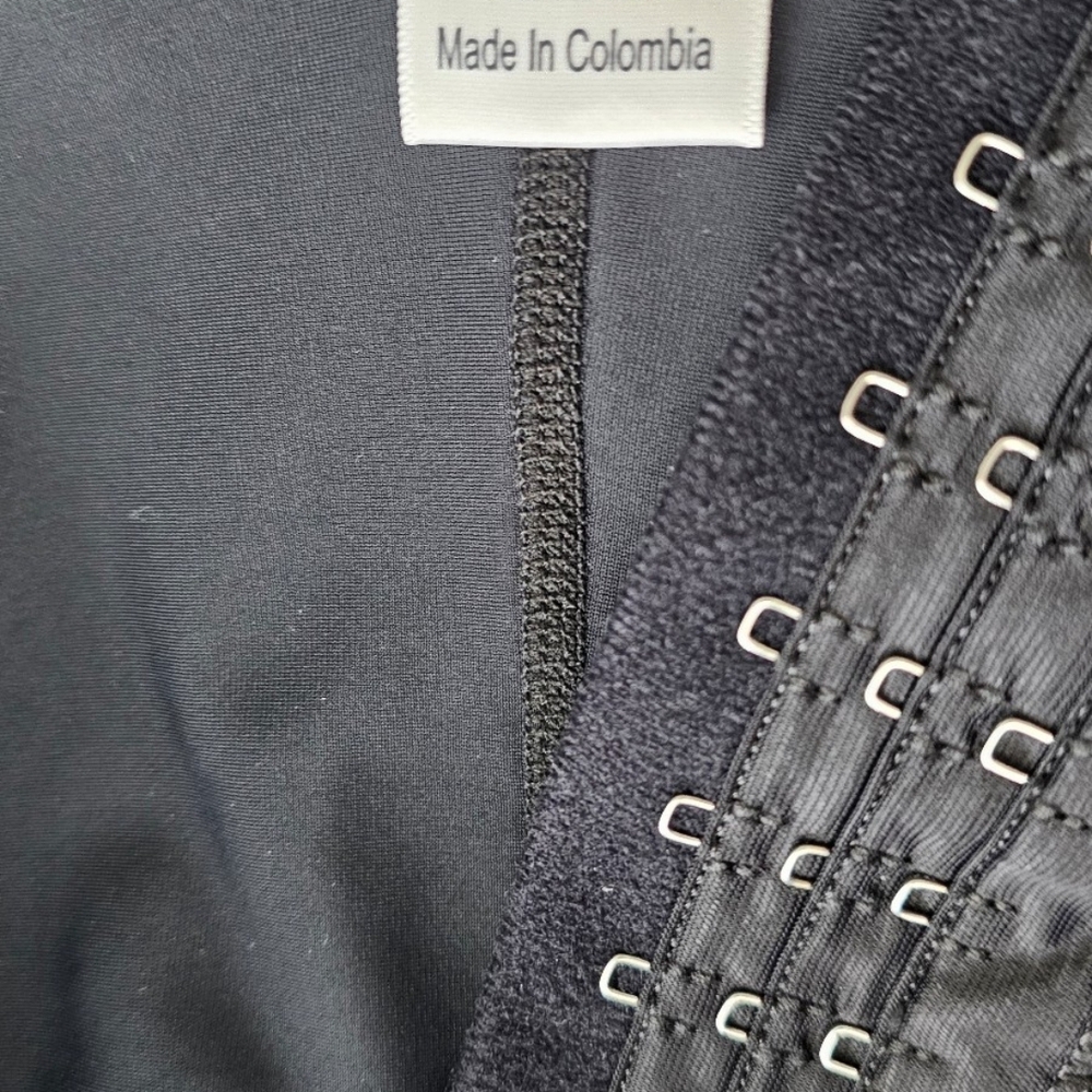 Faja - Picture 7 of 7
